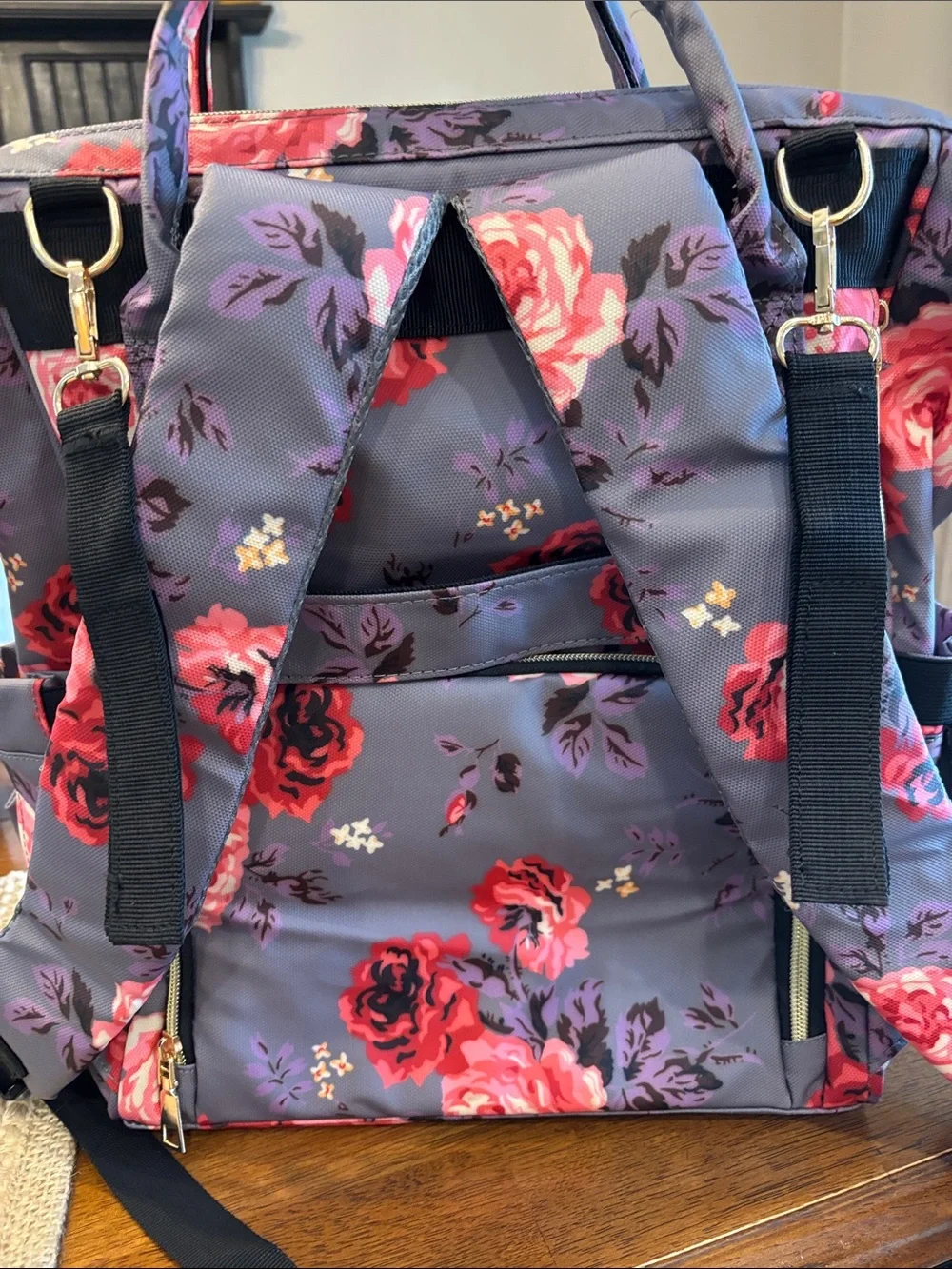 Floral Print Women’s Tote Bag - Pink Roses on Gray - Unbranded